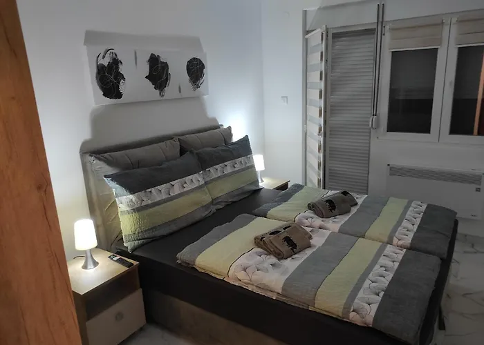 Cera Exclusive * ソコバニャ