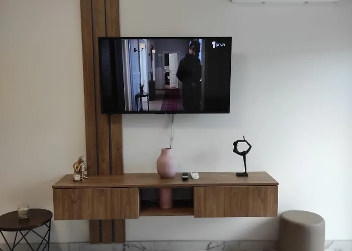 アパート Cera Exclusive